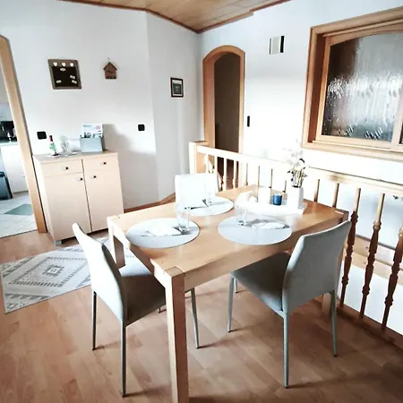Apartment Gaestewohnung Urfttalsperre Schleiden